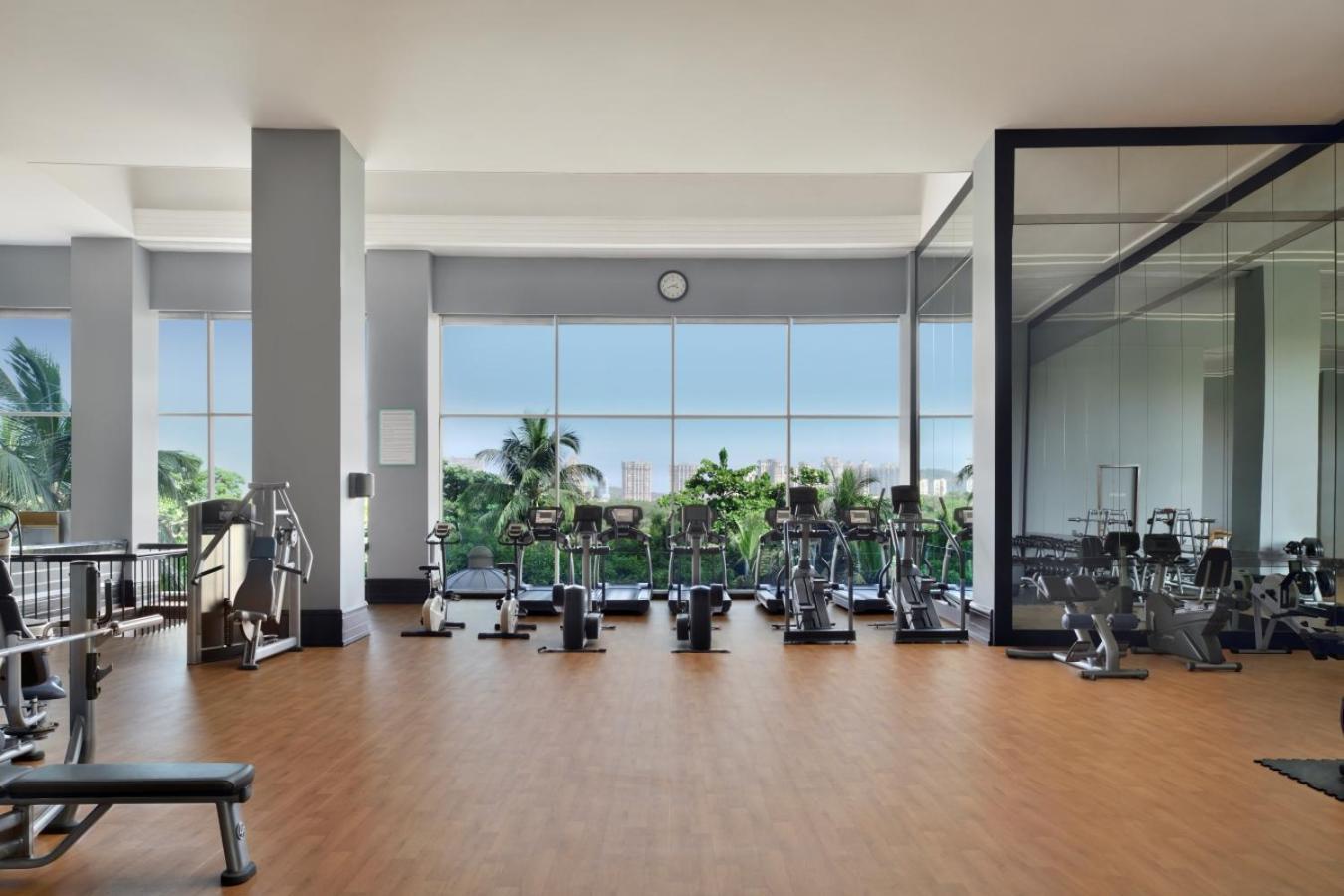 Marriott Executive Apartment - Lakeside Chalet, Mumbai  Buitenkant foto