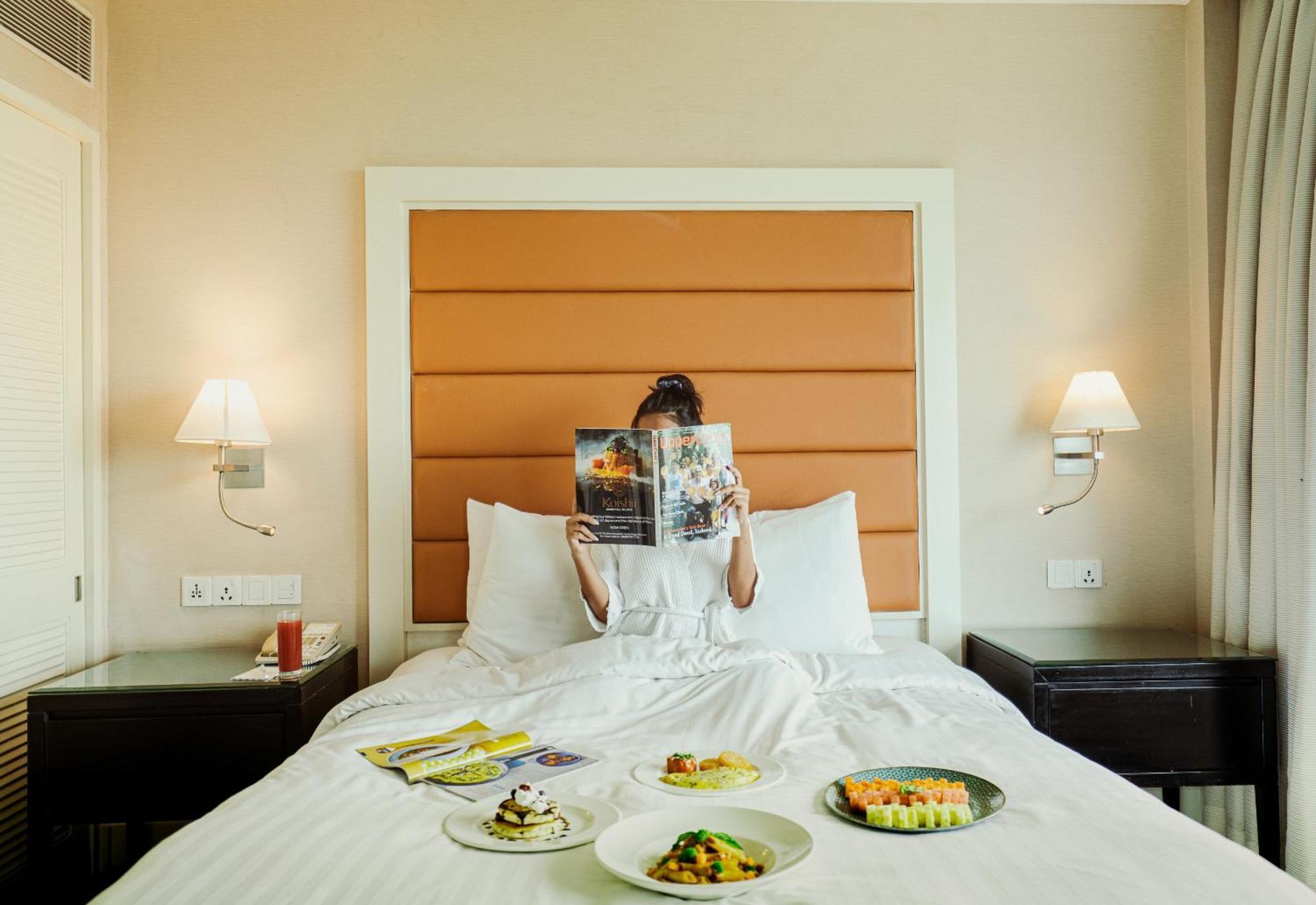 Marriott Executive Apartment - Lakeside Chalet, Mumbai  Buitenkant foto