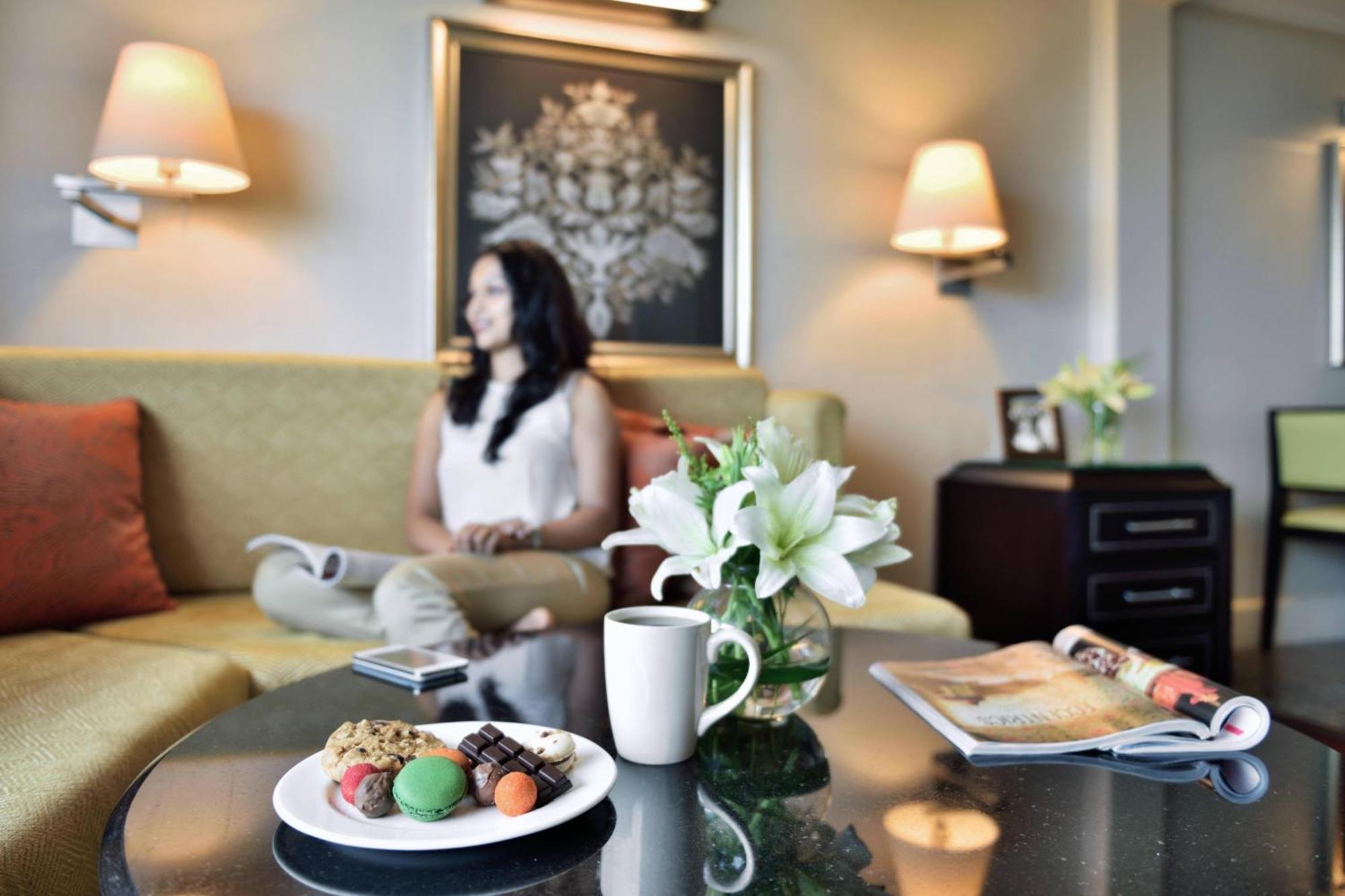 Marriott Executive Apartment - Lakeside Chalet, Mumbai  Buitenkant foto